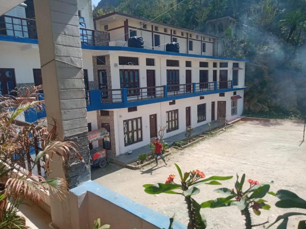Apartament Vamoose Srishty Choice Rudraprayāg Zewnętrze zdjęcie